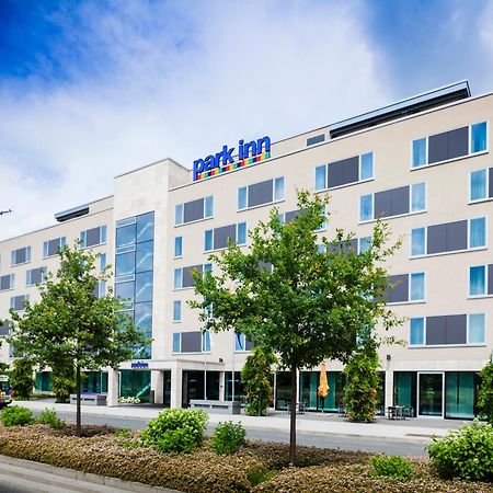 Park Inn By Radisson Frankfurt Airport Francfort-sur-le-Main Extérieur photo