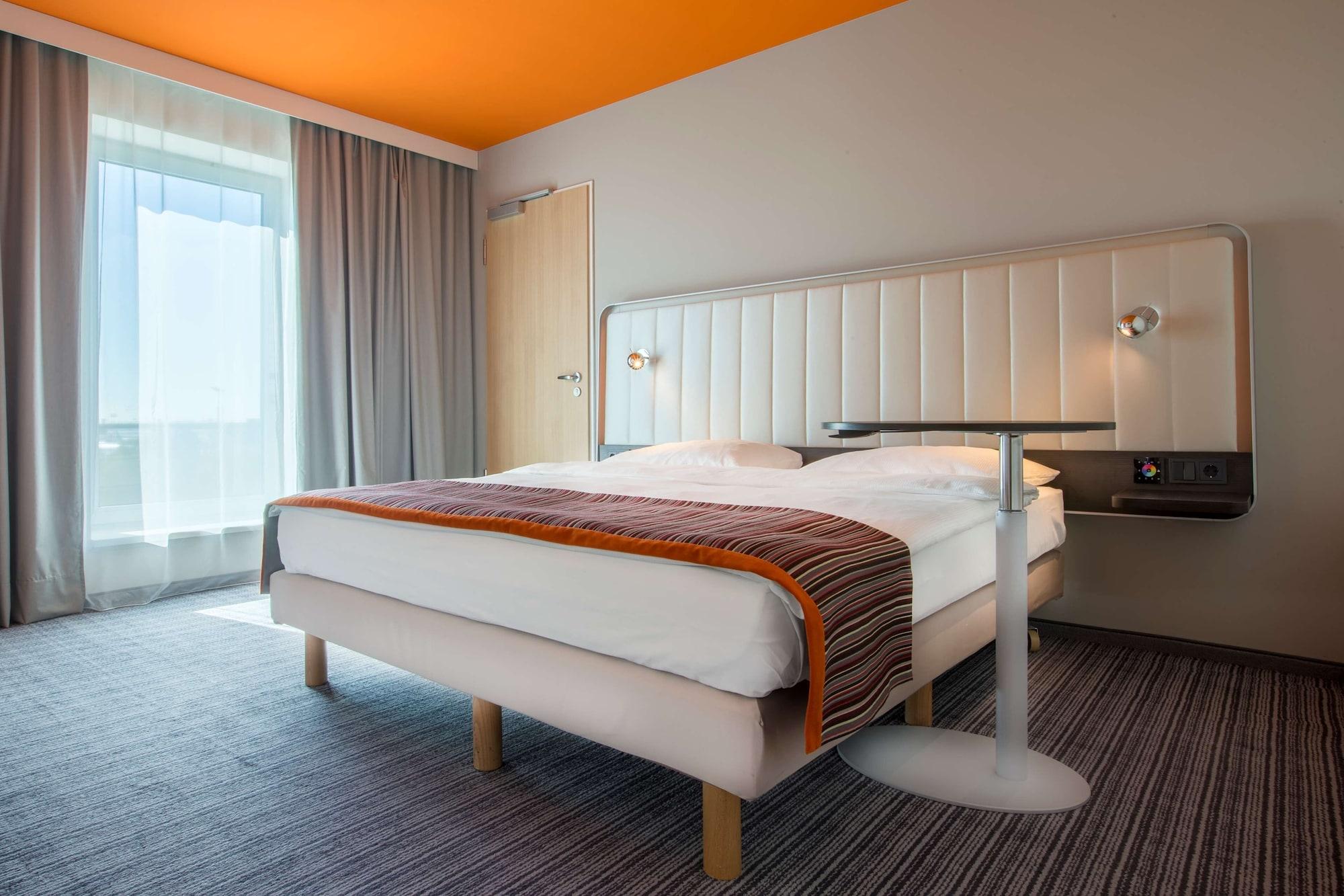 Park Inn By Radisson Frankfurt Airport Francfort-sur-le-Main Extérieur photo