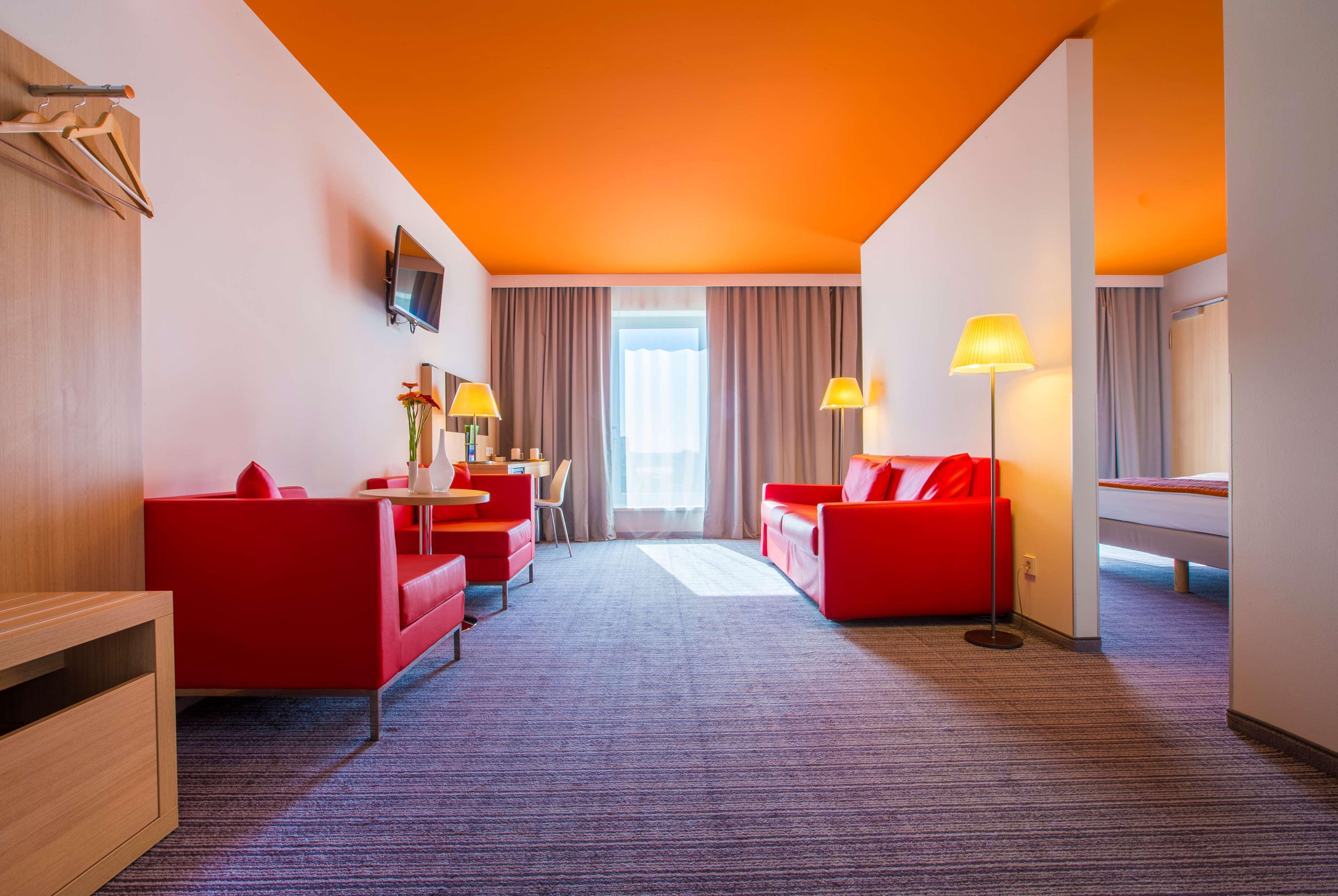 Park Inn By Radisson Frankfurt Airport Francfort-sur-le-Main Extérieur photo